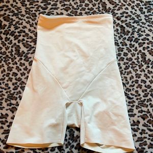Faja shapewear under breast long shorts